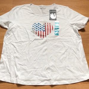 NWT Gloria Vanderbilt American Flag Shirt